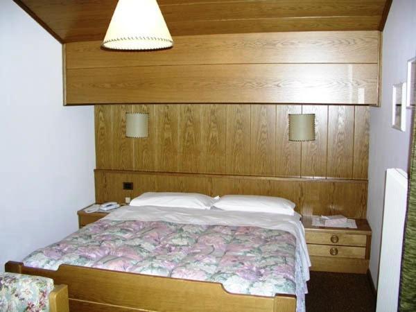 Hotel Garni Soreie بوتسا دي فاسّا الغرفة الصورة